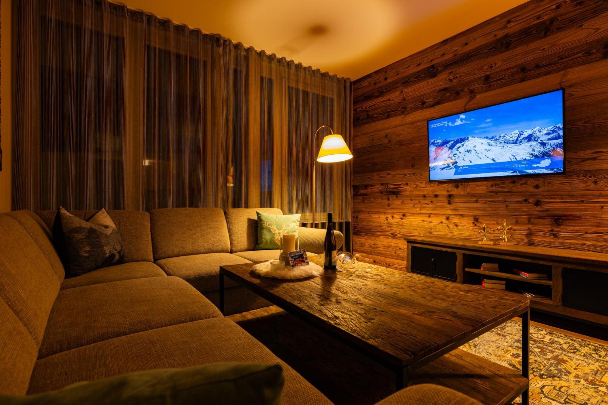 Haus Freunden Apartman Sankt Anton am Arlberg Kültér fotó