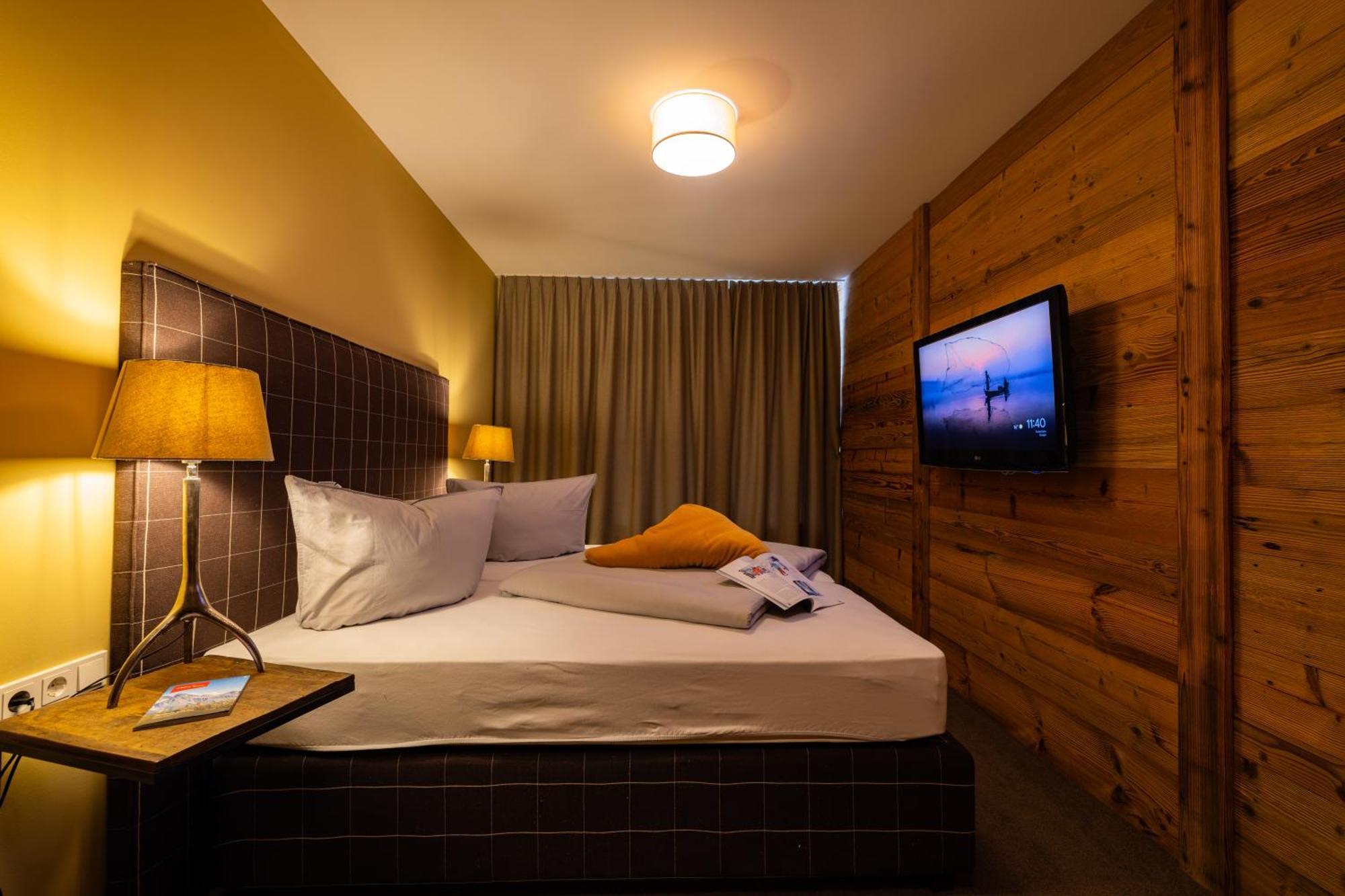 Haus Freunden Apartman Sankt Anton am Arlberg Kültér fotó
